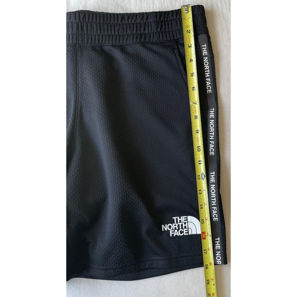The North Face Men's Mountain Athletics Tape Shorts M L Black Pants Sweatpants - Picture 10 of 10